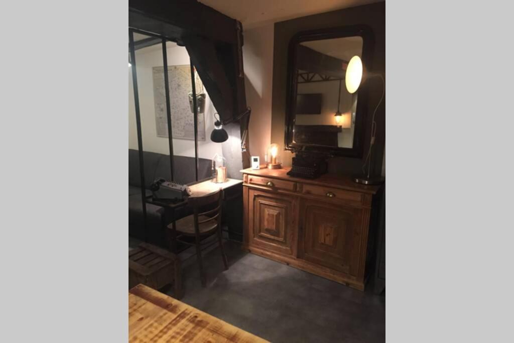 T3 Duplex Industriel Hyper Centre Historique *